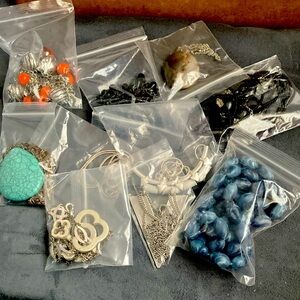 10 piece necklace assorted vintage costume jewelry